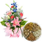 Seasonal Flowers Bouquet with Assorted Dry Fruits Seasonal Flowers Bouquet with Assorted Dry Fruits