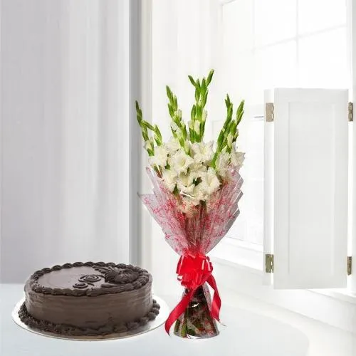 Striking Gladiolus Bouquet with Chocolate Cake
