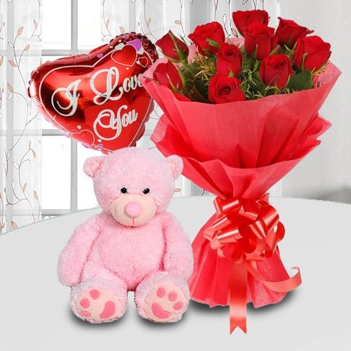 Best Gift for Super Mom with Freshest Roses , Cute Teddy Bear and Balloon Best Gift for Super Mom with Freshest Roses , Cute Teddy Bear and Balloon