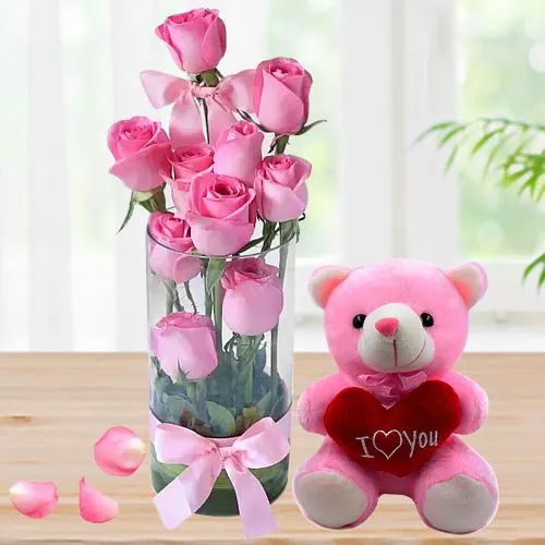 Breathtaking Combo of Pink Roses in Vase n Teddy with Heart