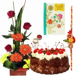 Dazzling Rakhi Thread with Attractive Gifts Dazzling Rakhi Thread with Attractive Gifts