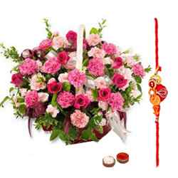 Breathtaking Floral ecstasy with Roses and Seasonal Flowers Breathtaking Floral ecstasy with Roses and Seasonal Flowers
