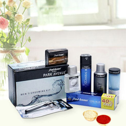 Exclusive gift pack from Park Avenue with free Roli Tilak and Chawal Exclusive gift pack from Park Avenue with free Roli Tilak and Chawal