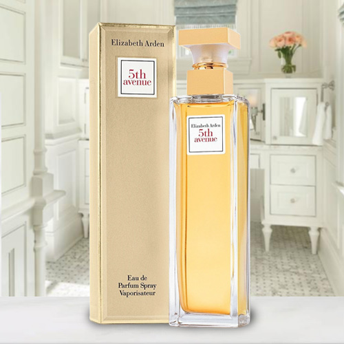 5th Avenue by Elizabeth Arden for women 125ml. EDP. 5th Avenue by Elizabeth Arden for women 125ml. EDP.