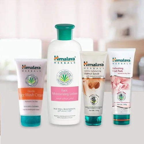 Sending Himalaya Skin Revitalizing Gift Hamper for Women