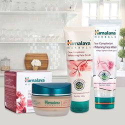 Wonderful Assemble of Himalayas Complexion Care Combo Gift Set Wonderful Assemble of Himalayas Complexion Care Combo Gift Set