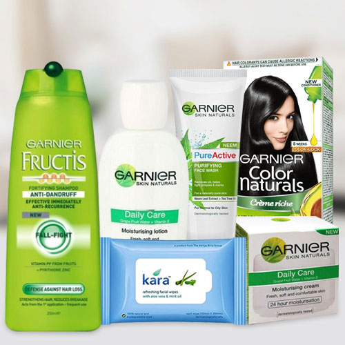 Magical Garnier Total Care Cosmetic Gift Hamper for Women Magical Garnier Total Care Cosmetic Gift Hamper for Women