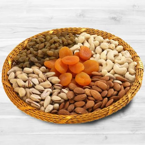 Exclusive Dry Fruits Basket (1kg)