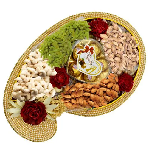 Elegant Pearl Chopra Tray of Dry Fruits