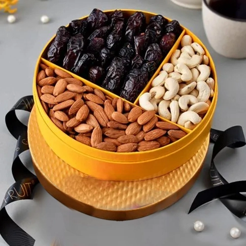 New Year Greetings Almonds Cashew Dates Dry Fruit Gift Pack