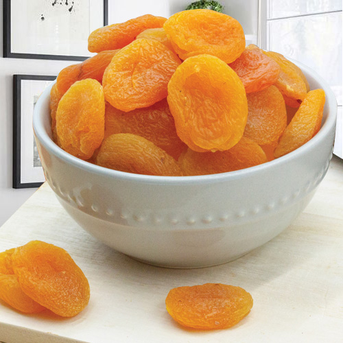 Apricots Send this sumptuous array of apricots to your near and dear ones to add light to any festival Apricots Send this sumptuous array of apricots to your near and dear ones to add light to any festival