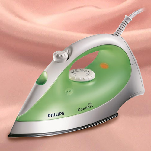 Classic Philips Steam Iron with 150 ml. Water Tank Classic Philips Steam Iron with 150 ml. Water Tank