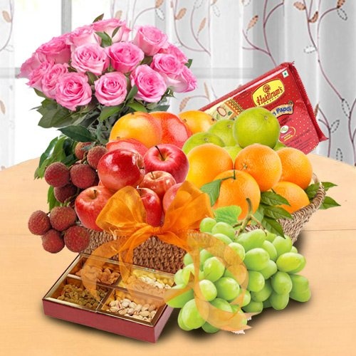 Basket of 2 kg Fresh Fruits Basket & Haldiram Soan Papdi and Pink Rose Bouquet for your Mom Basket of 2 kg Fresh Fruits Basket & Haldiram Soan Papdi and Pink Rose Bouquet for your Mom