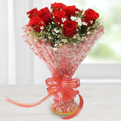 Expressive Blooming Happiness Bouquet of 12 Red Roses