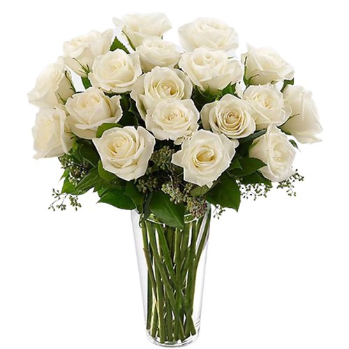 Charming White or Creamy Roses with a Vase Charming White or Creamy Roses with a Vase