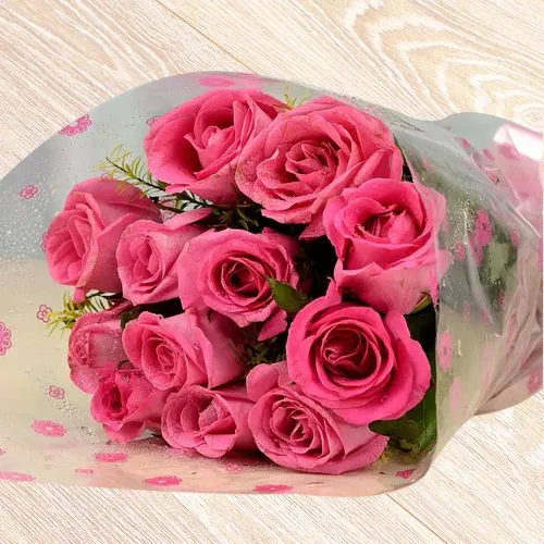 Charming Bouquet of Long Stemed Pink Roses