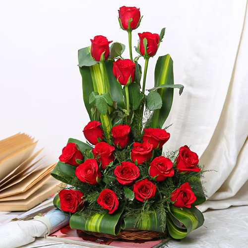 Luminous Forever in Love 15 Red Roses in a Basket Luminous Forever in Love 15 Red Roses in a Basket