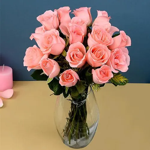 Glorious Array of Pink Roses in a Glass Vase Glorious Array of Pink Roses in a Glass Vase