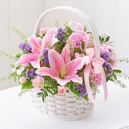 Magnificient bouquet of fresh Lilies Magnificient bouquet of fresh Lilies