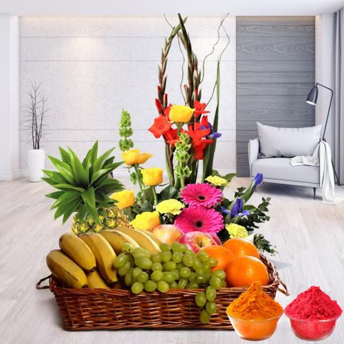 Luscious fresh Fruits and pretty Flowers Luscious fresh Fruits and pretty Flowers