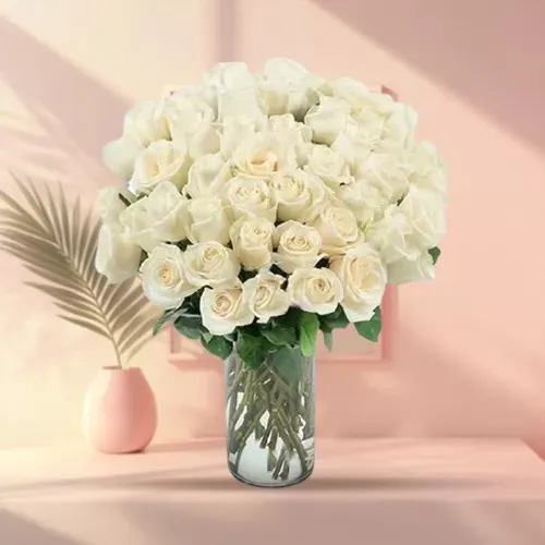 Elegant White Roses Glass Vase Arrangement