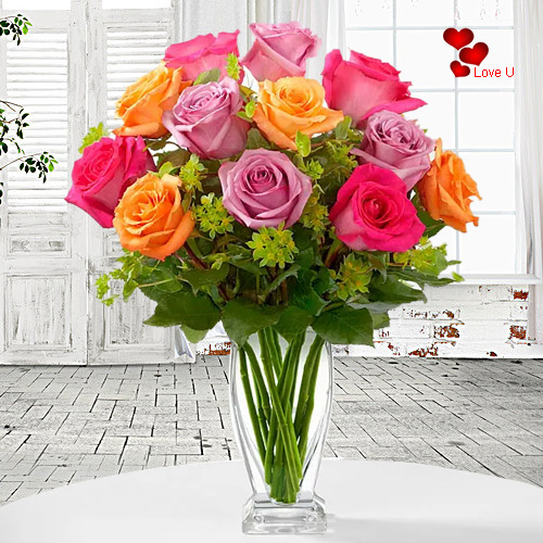 Send Mixed Roses in a Vase Online Send Mixed Roses in a Vase Online