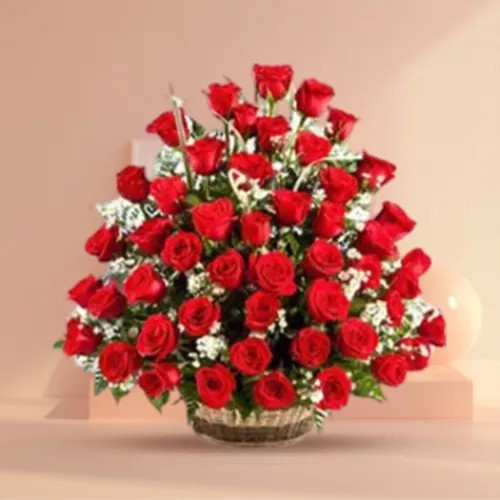 Chic Composition of Red Roses Basket Chic Composition of Red Roses Basket