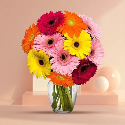Luring Lushness Gerbera Assemblage Luring Lushness Gerbera Assemblage
