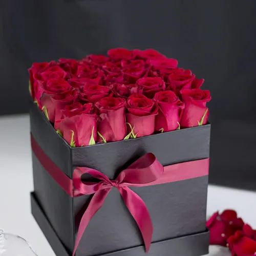 Exquisite Bed of Red Roses in a Box