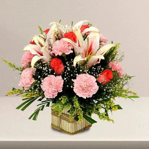 Be My Love Mixed Floral Basket Be My Love Mixed Floral Basket