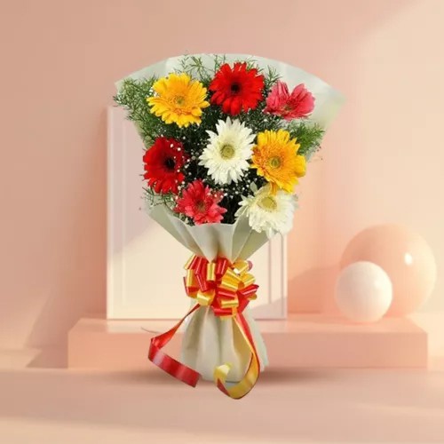 Fantastic Hand Bunch of Yellow Gerberas
Fantastic Hand Bunch of Yellow Gerberas