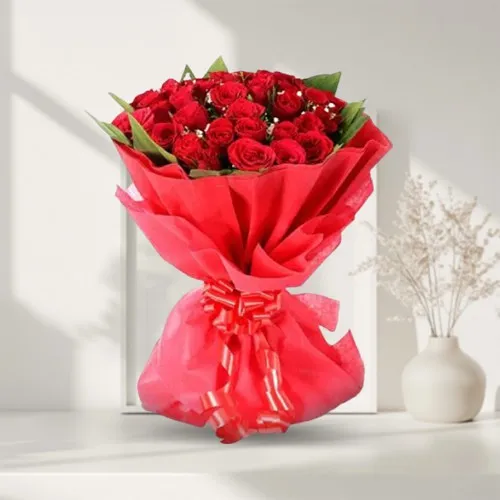 Charming Red Color Roses arranged in a Bouquet
