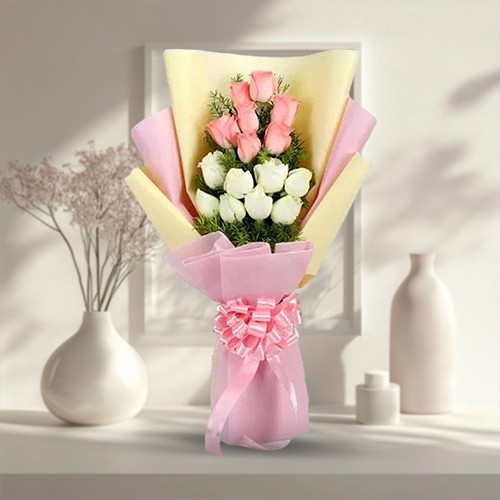 Lovely Pink and White Roses Bunch with Filler Flowers
Lovely Pink and White Roses Bunch with Filler Flowers