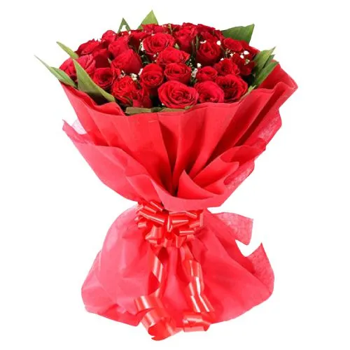 Exquisite Red Roses Bunch 
