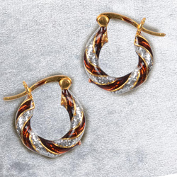 Lovely Gold Toned Metal Looped Earrings Set Lovely Gold Toned Metal Looped Earrings Set