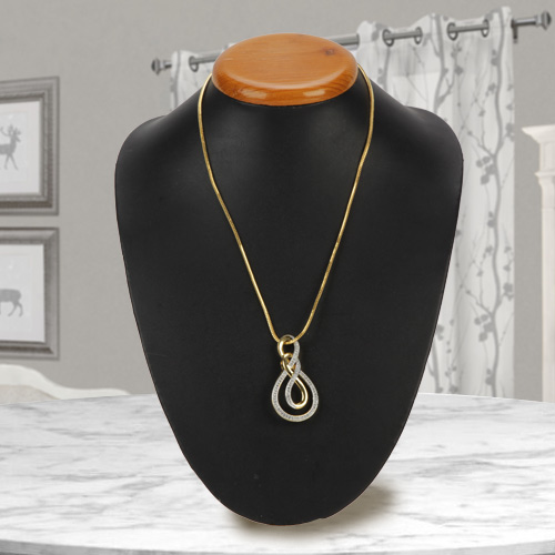 Attractive Ayla Double Knot Necklace with Gold Plated Chain Attractive Ayla Double Knot Necklace with Gold Plated Chain