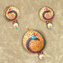 Glamorous Peacock Design Earring N Pendant Set Glamorous Peacock Design Earring N Pendant Set