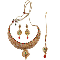 Lovely Combo Set of Earring Necklace N Magteeka Lovely Combo Set of Earring Necklace N Magteeka
