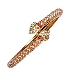 Designer Pearl Bangles with Heart (1 Row) Designer Pearl Bangles with Heart (1 Row)