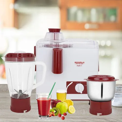 Piquant White and Red Juicer Mixer Grinder from Maharaja Whiteline Piquant White and Red Juicer Mixer Grinder from Maharaja Whiteline