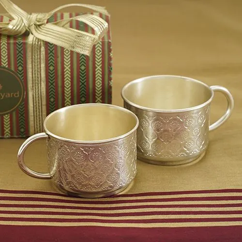 Exclusive Tanjore Shubha Brass Tea Cups Gift Set