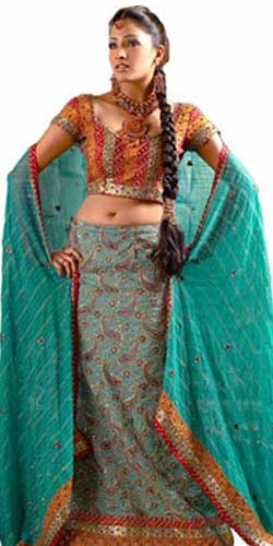 Fascinating Hand-embroidered Green Jaquard Lehenga Fascinating Hand-embroidered Green Jaquard Lehenga