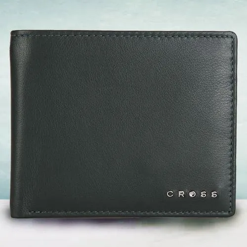 Impressive Green Mens Leather Wallet from Cross Impressive Green Mens Leather Wallet from Cross