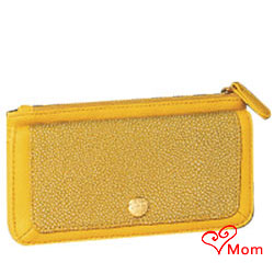 Enchanting Signature Spice Modern Yellow Wallet from Avon Enchanting Signature Spice Modern Yellow Wallet from Avon
