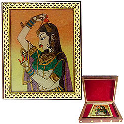 Attractive Ladies Special Meenakari styled Wooden Jewellery Box Attractive Ladies Special Meenakari styled Wooden Jewellery Box