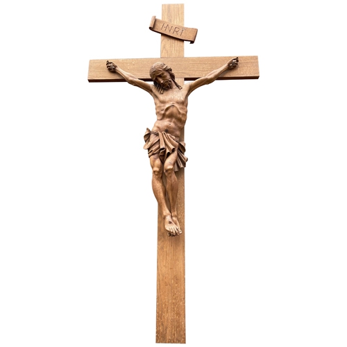 Wonderful Crucifix of Sandalwood Wonderful Crucifix of Sandalwood