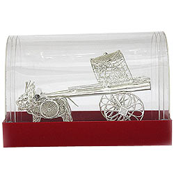 Beautiful Silver made Bullock Cart Handiwork Beautiful Silver made Bullock Cart Handiwork