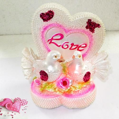 Romantic LED Lighted Love Heart with Bird Couple Showpiece with a Free Velvet Rose Romantic LED Lighted Love Heart with Bird Couple Showpiece with a Free Velvet Rose