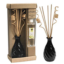 Impressive IRIS Reed Diffuser Gift Hamper Impressive IRIS Reed Diffuser Gift Hamper