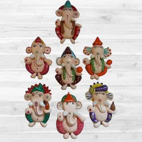 Stunning 7 pcs Ganesh Fridge Magnets